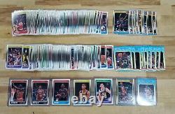 1988-89 FLEER BASKETBALL COMPLETE SET With STICKERS & ALL STARS NR-MINT 1-132