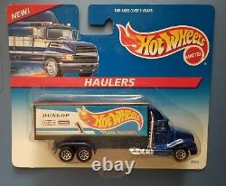 HOT WHEELS HIGHWAY HAULERS COMPLETE SET OF 8 (ALL MINT ON CARD) 1996 Mattel